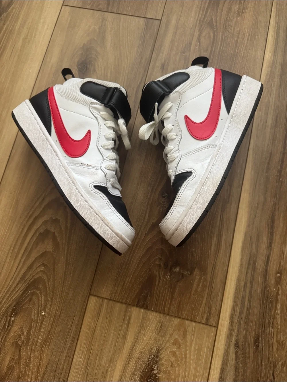 Nike Court Borough Mid 2 - White/Black/University Red